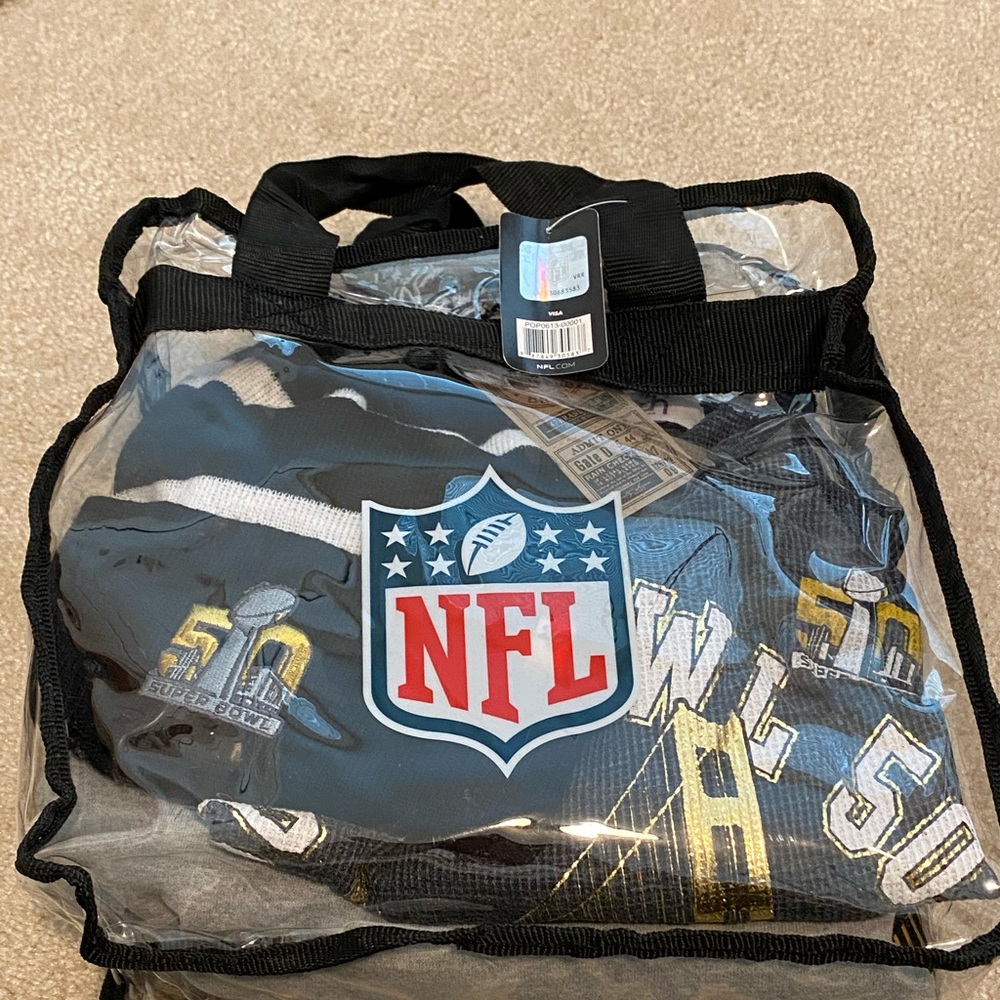 NWT Super Bowl 50 Championship Set with NFL Bag